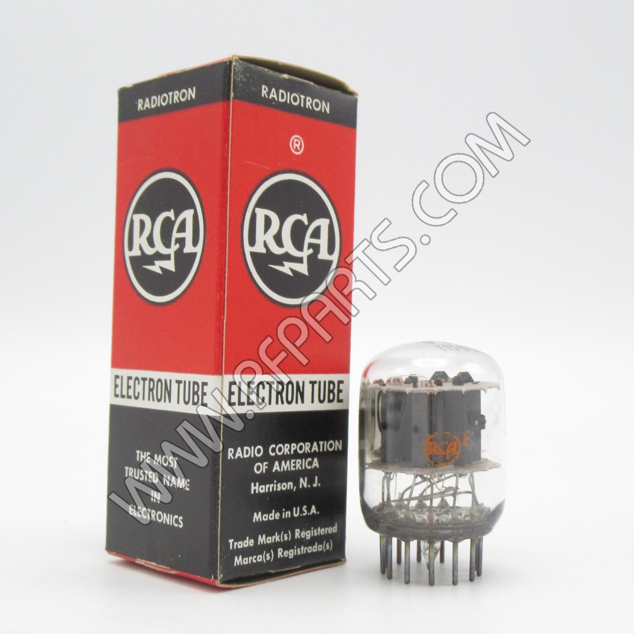 6M11 Twin Triode Pentode Tube. Designed with two high mu triode and a