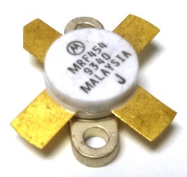 モトローラ MRF454 パワートランジスター 2個セットリニアアンプ オーアミ NASA オーフナ CB 28Mhz AM ☆部品箱整理（リニアアンプ） パワートランジスタ ＭＲＦ４５４ × ２個