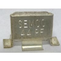 J101-44 Semco Metal Cased Mica Capacitor Case C 44pf 350v (NOS)