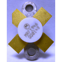 MRF1946 Motorola NPN Silicon Power Transistor 30 Watt 10 dB 12.5 Volt 175 MHz (NOS)