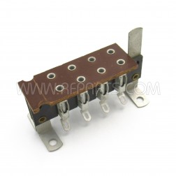 8 Pin Terminal Socket (NOS)