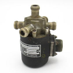C4N4HB Thompson 1P4T 24V DC Rotary RF Switch (Pull)