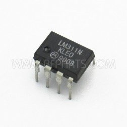 LM311N National Semiconductor 8 pin Voltage Comparator (NOS)
