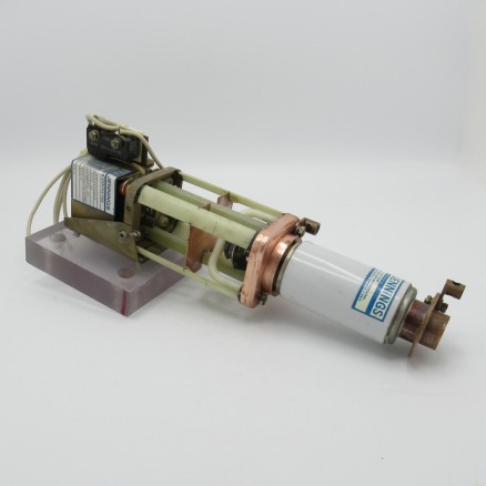 RT1G4202C21A10 Jennings Vacuum Contactor, 115v 50/60 Hz 100amps DC 30kv DC. (Pull)
