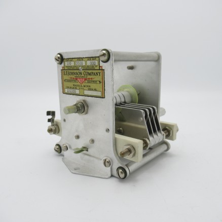 153-2  EF Johnson Variable Capacitor, 14-99pf 3.5kv 0.080 gap 8 plates (NOS)