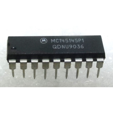 MC145145P1 Motorola 4–Bit Data Bus Input PLL Frequency Synthesizer (NOS)